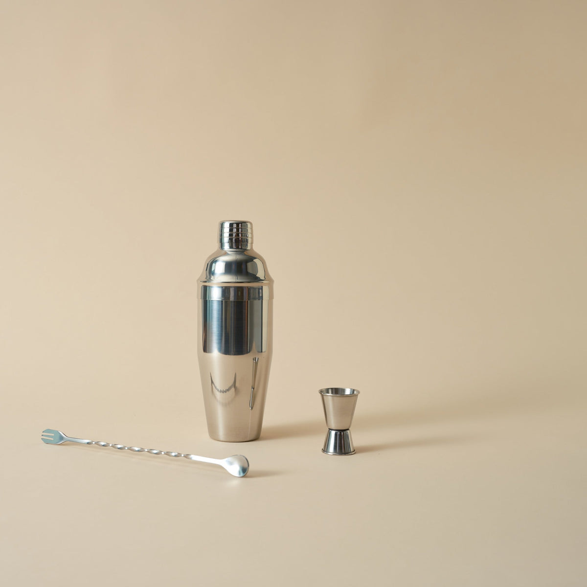Cocktail Shaker Bar Set
