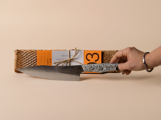 Nuz - Critical Design Miromiro Knife