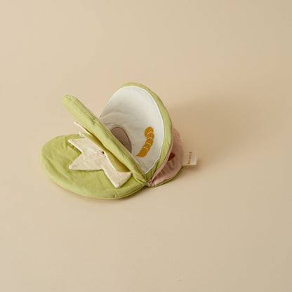 Fabelab Organic soft Fabric baby book - An Apple a Day