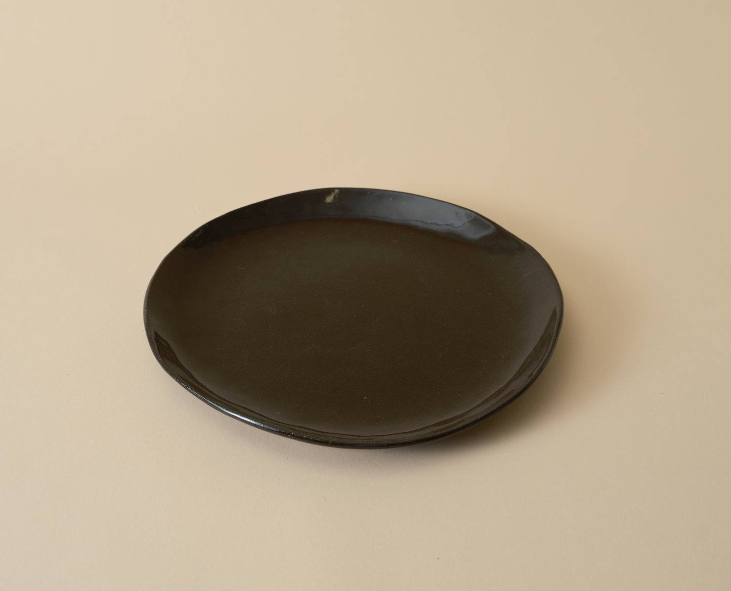 Lil Ceramics  -Everyday Round Plate - Charcoal
