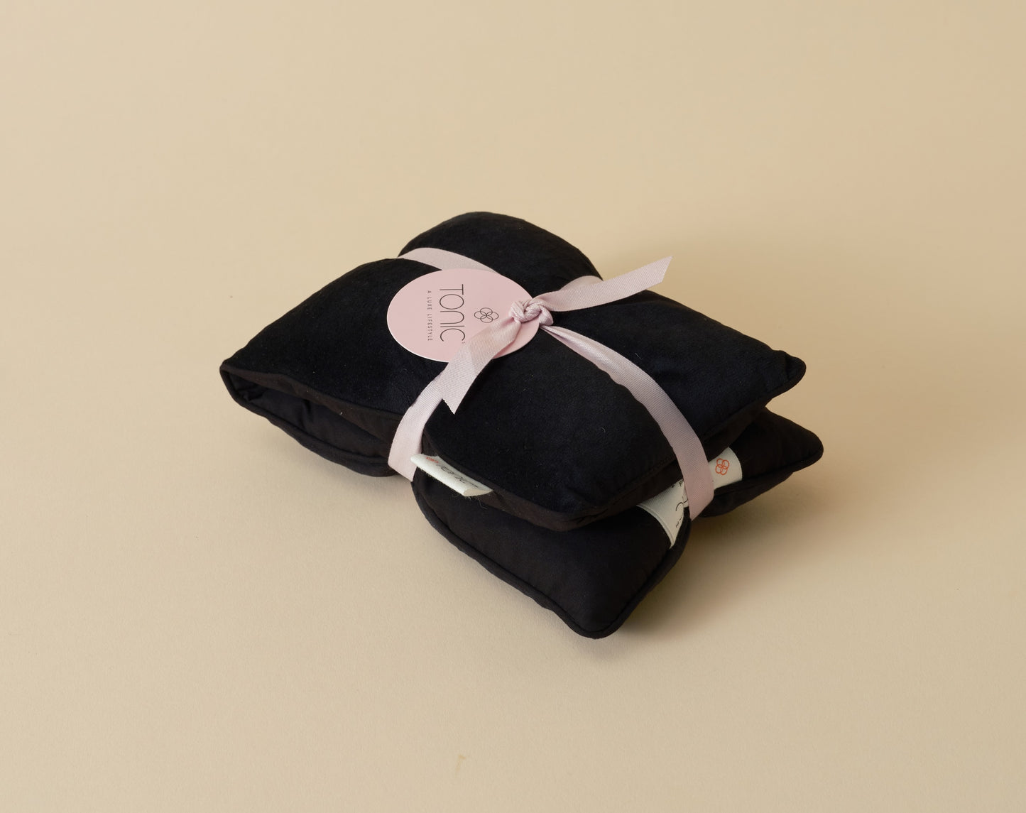 Luxe Heat Pillow Black